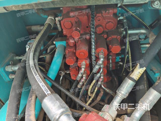 分配閥(上車(chē)部件) 分配閥(上車(chē)部件)