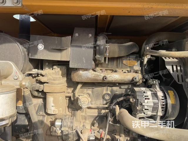 發(fā)動機整體俯視（整機外觀）