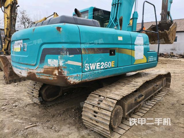 右后45(整機(jī)外觀) 右后45(整機(jī)外觀)