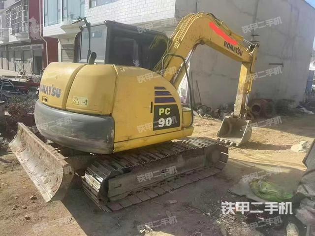 整機右后45°（整機外觀）