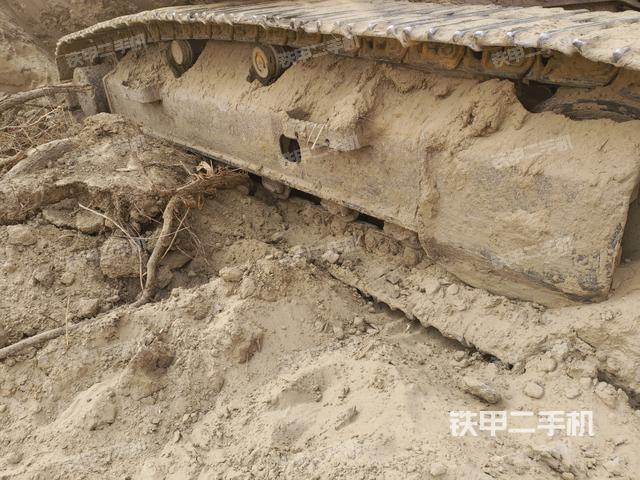 右側(cè)行走馬達(dá)蓋板（行走機(jī)構(gòu)）