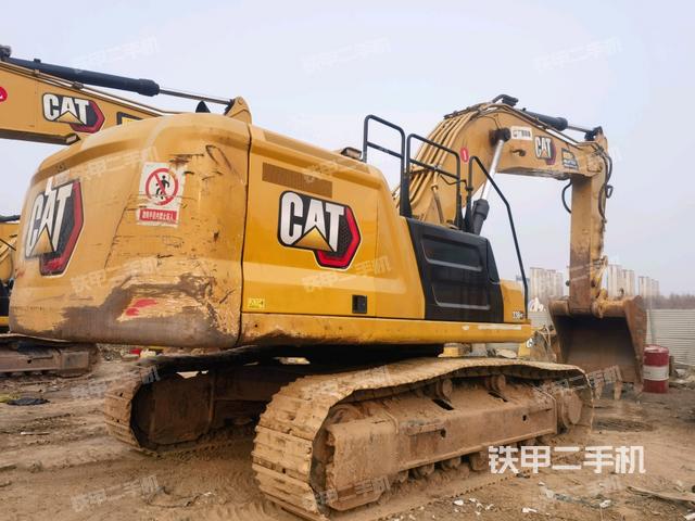 整機(jī)右后45°(整機(jī)外觀) 整機(jī)右后45°(整機(jī)外觀)