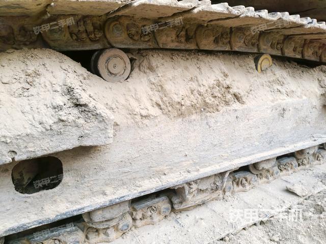 右側(cè)履帶整體（行走機(jī)構(gòu)）