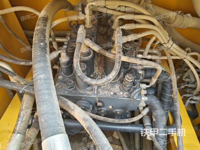 分配閥（上車部件）