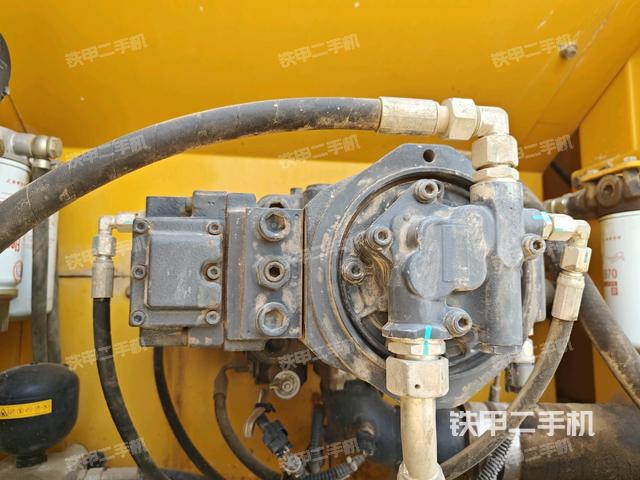 液壓泵室（大件艙室）