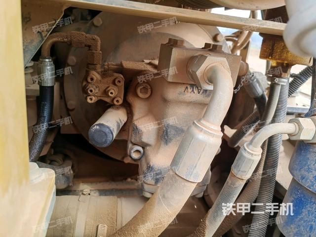 液壓泵室(大件艙室) 液壓泵室(大件艙室)