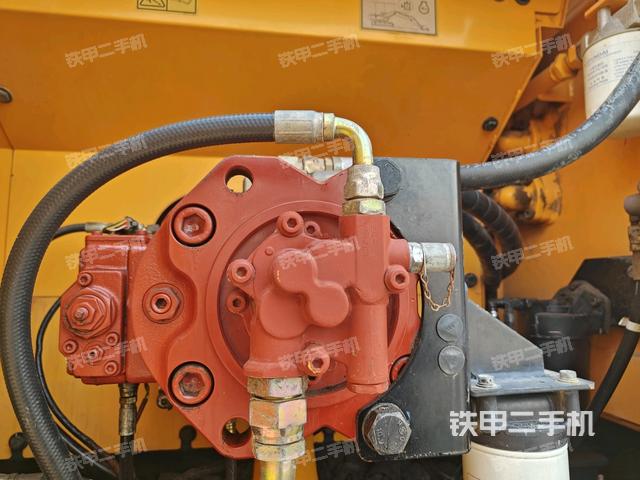 液壓泵室（大件艙室）