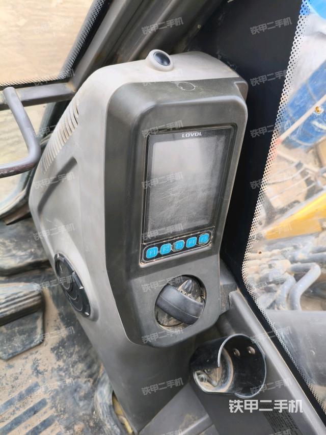 顯示屏?(駕駛室部分) 顯示屏?(駕駛室部分)