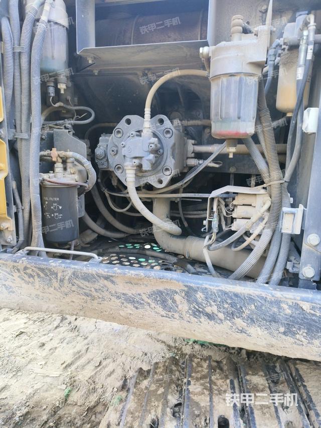 液壓泵室（大件艙室）