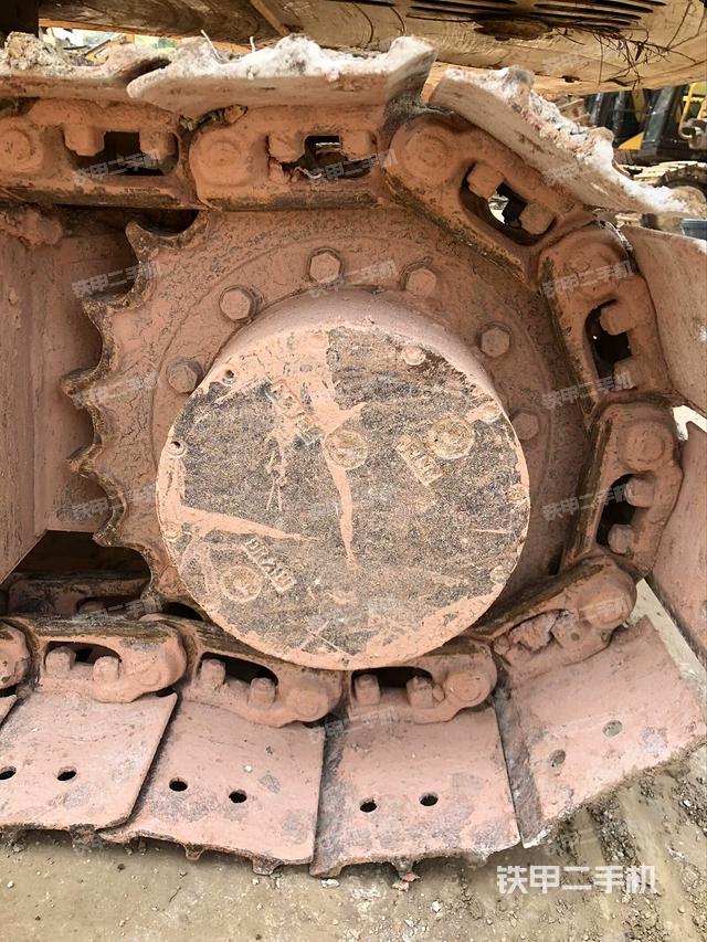 左驅(qū)動(dòng)輪（行走機(jī)構(gòu)）