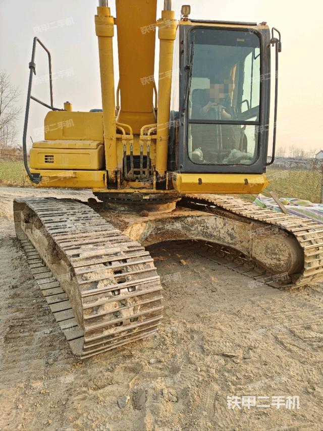 大臂油缸整體?豎拍（工作和回轉裝置）