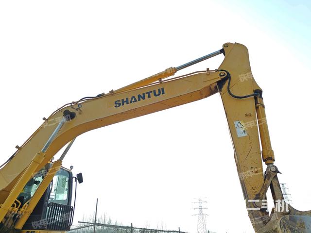 大臂整體?右側（工作和回轉裝置）