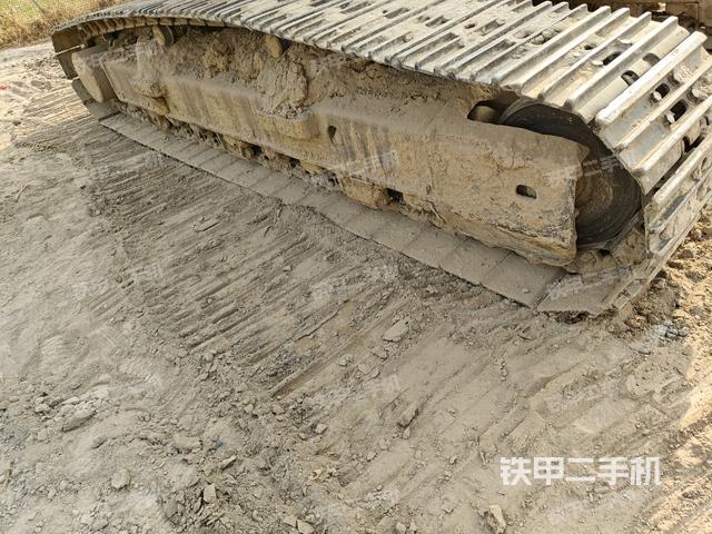 左側履帶整體?（行走機構）