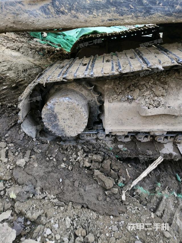 左側(cè)履帶整體?（行走機(jī)構(gòu)）