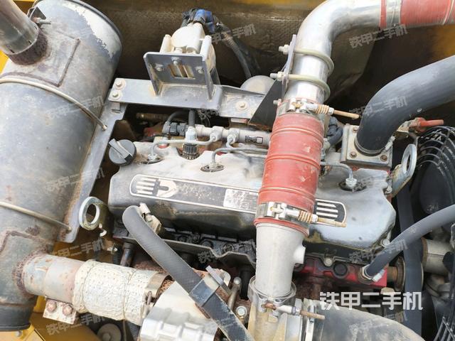 發(fā)動機室(上車部件) 發(fā)動機室(上車部件)