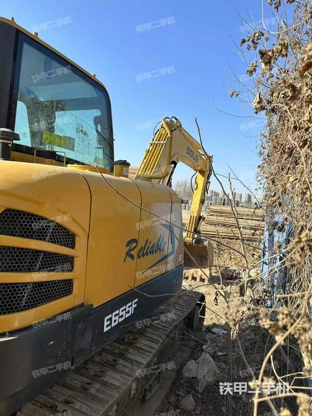 整機右后45°（整機外觀）