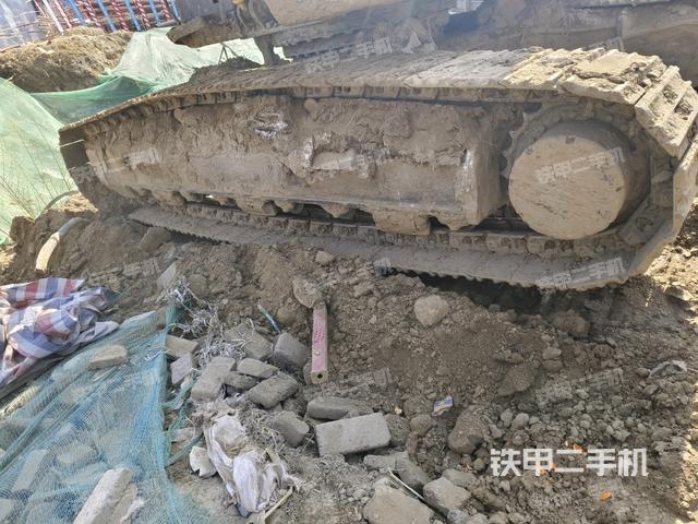 右驅(qū)動輪(行走機(jī)構(gòu)) 右驅(qū)動輪(行走機(jī)構(gòu))