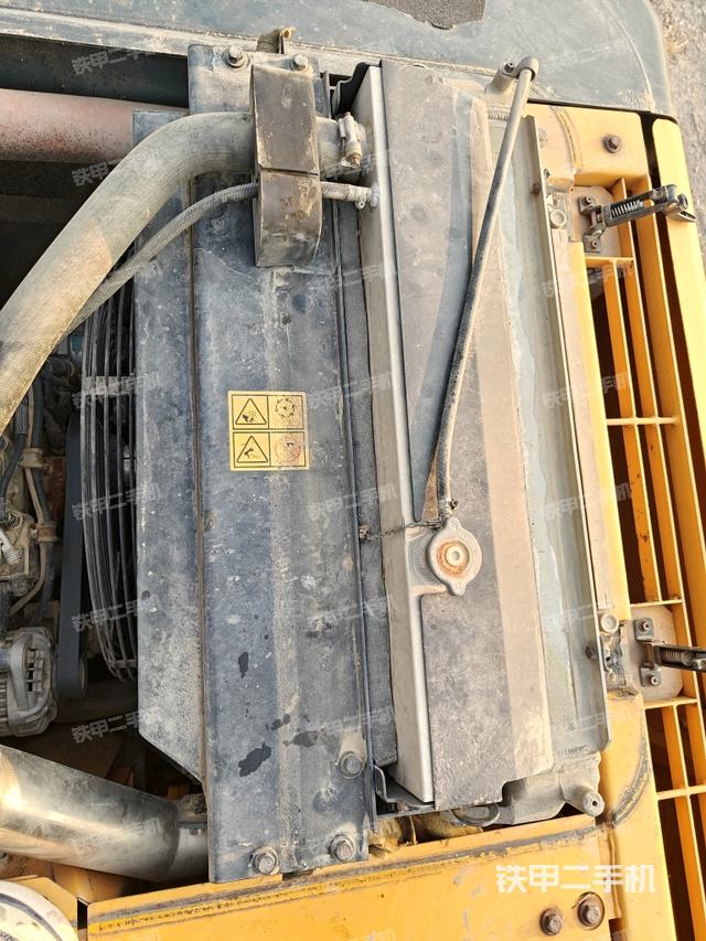 水箱+風(fēng)扇特寫（上車部件）