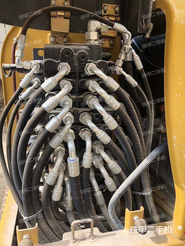 分配閥（上車部件）