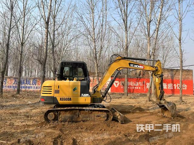整機(jī)右后45°(整機(jī)外觀) 整機(jī)右后45°(整機(jī)外觀)