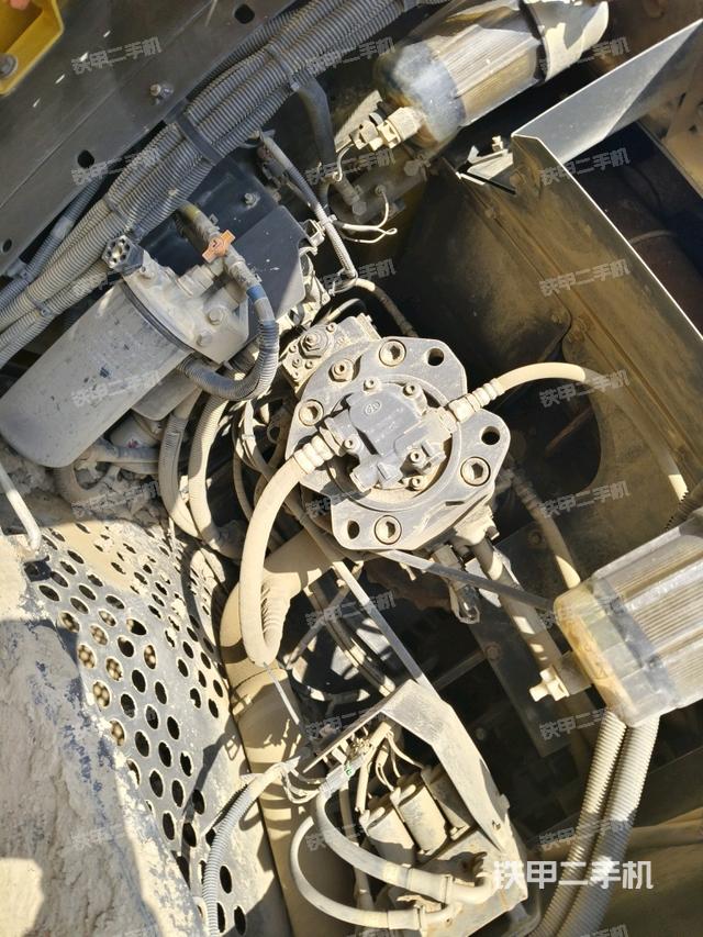 液壓泵室(大件艙室) 液壓泵室(大件艙室)