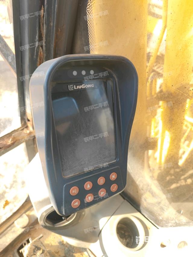 顯示屏?（駕駛室部分）