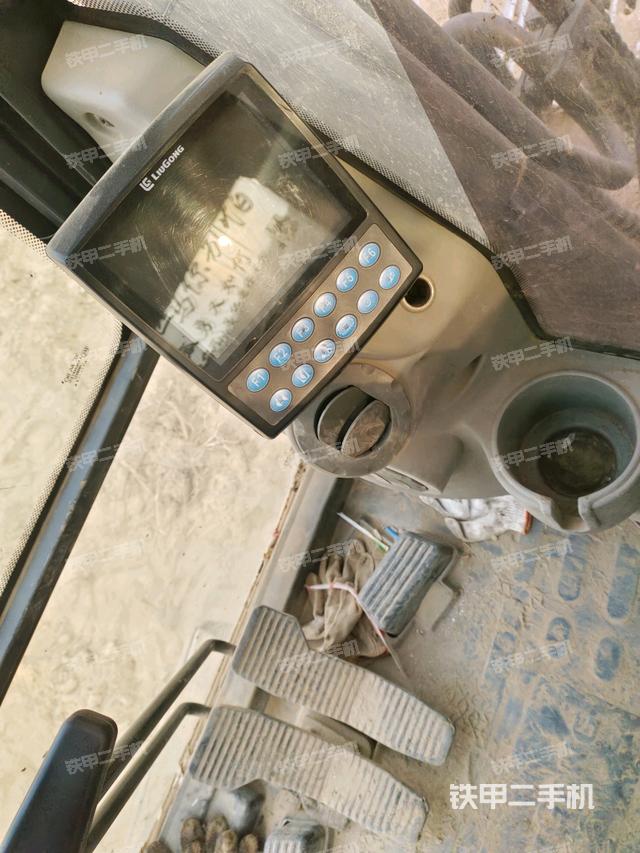 顯示屏?（駕駛室部分）