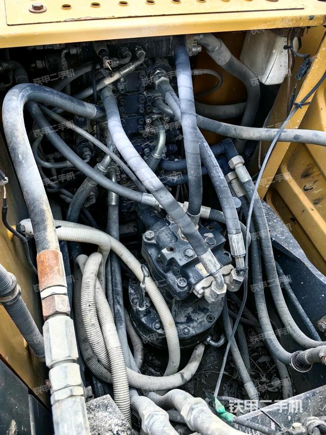 分配閥（上車部件）