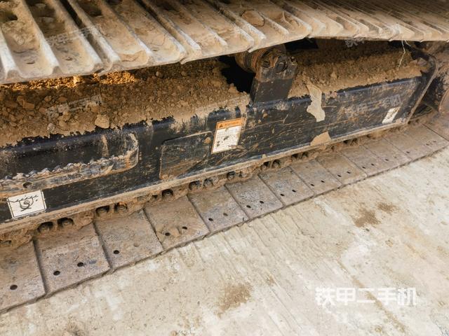 單側(cè)履帶整體（整機外觀）