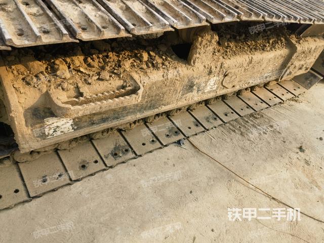 單側(cè)履帶整體（整機外觀）