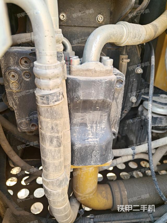 液壓泵室（大件艙室）