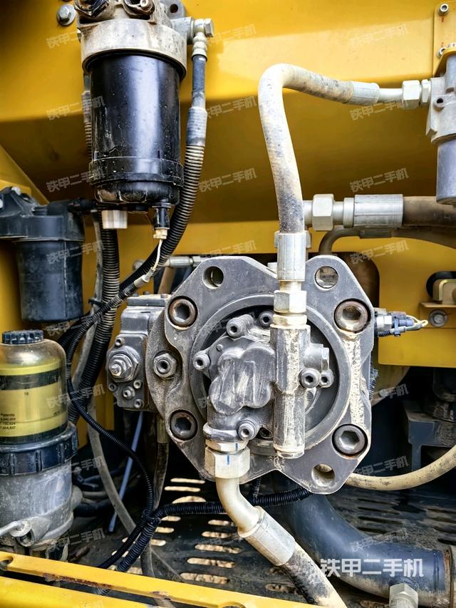 液壓泵室（大件艙室）