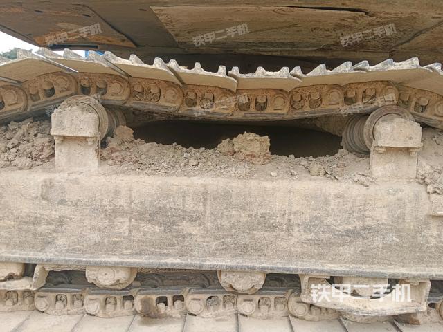 左側(cè)履帶整體?（行走機(jī)構(gòu)）