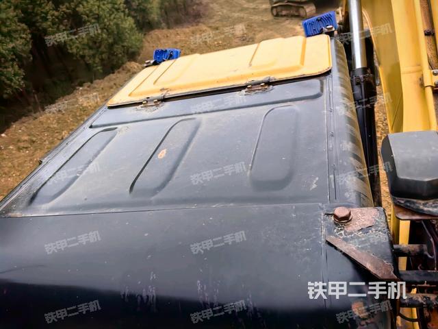 駕駛室頂部俯視(上車部件) 駕駛室頂部俯視(上車部件)