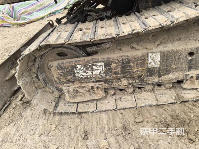左托鏈輪和鏈筋(行走機構(gòu)) 左托鏈輪和鏈筋(行走機構(gòu))
