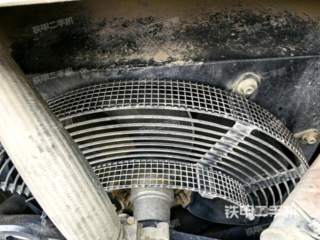 水箱+風扇特寫(上車部件) 水箱+風扇特寫(上車部件)