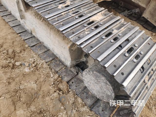 左托鏈輪和鏈筋(行走機(jī)構(gòu)) 左托鏈輪和鏈筋(行走機(jī)構(gòu))