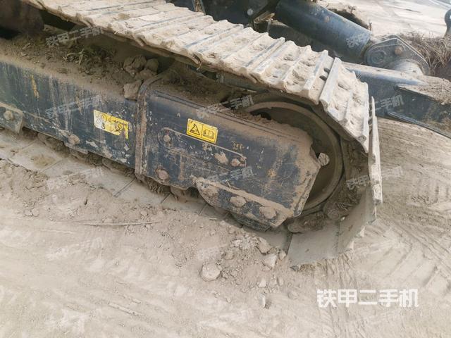 左導(dǎo)向輪（行走機(jī)構(gòu)）