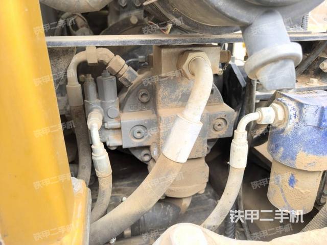 液壓泵室(大件艙室) 液壓泵室(大件艙室)
