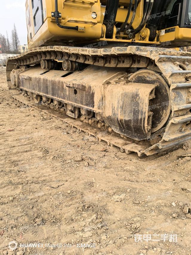 左側(cè)履帶整體?（行走機構）