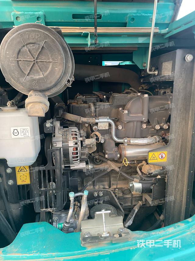 发动机整体俯视（整机外观）