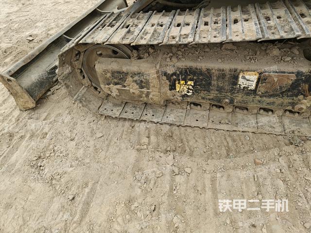 左驅(qū)動(dòng)輪(行走機(jī)構(gòu)) 左驅(qū)動(dòng)輪(行走機(jī)構(gòu))