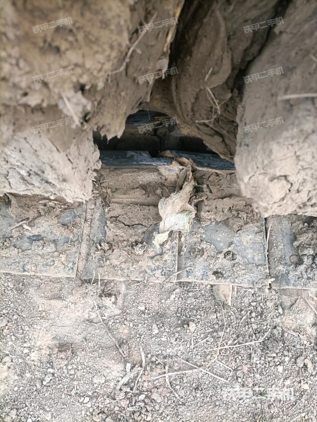 左驅(qū)動輪（行走機構）