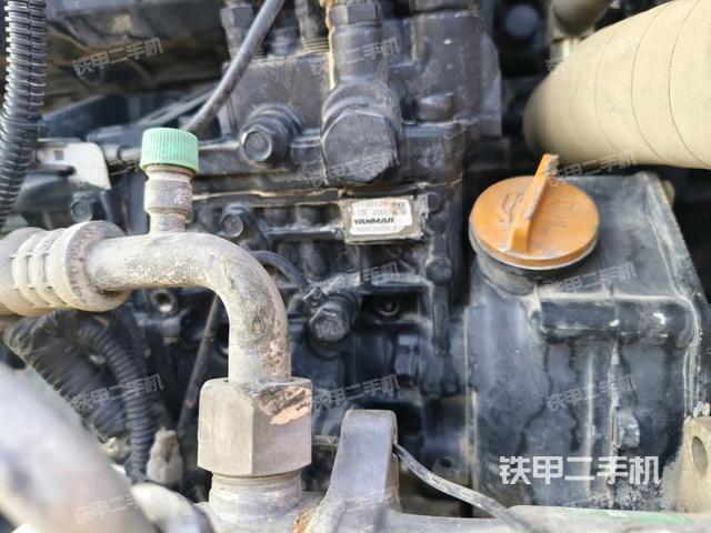 水箱+風(fēng)扇特寫(上車部件) 水箱+風(fēng)扇特寫(上車部件)