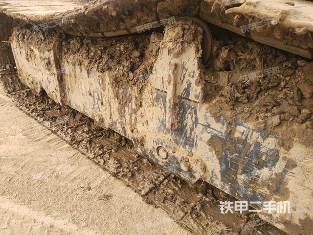 右驅(qū)動(dòng)輪（行走機(jī)構(gòu)）