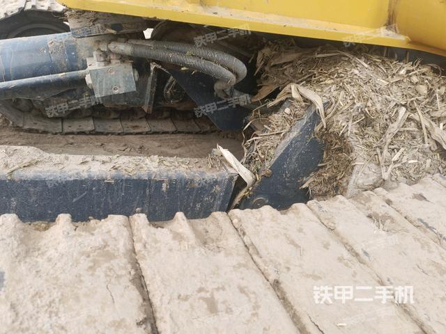 轉(zhuǎn)盤和下車架正前（工作和回轉(zhuǎn)裝置）