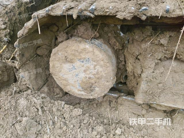 左托鏈輪和鏈筋（行走機(jī)構(gòu)）