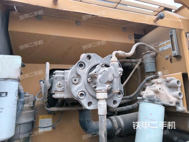 液壓泵室(大件艙室) 液壓泵室(大件艙室)