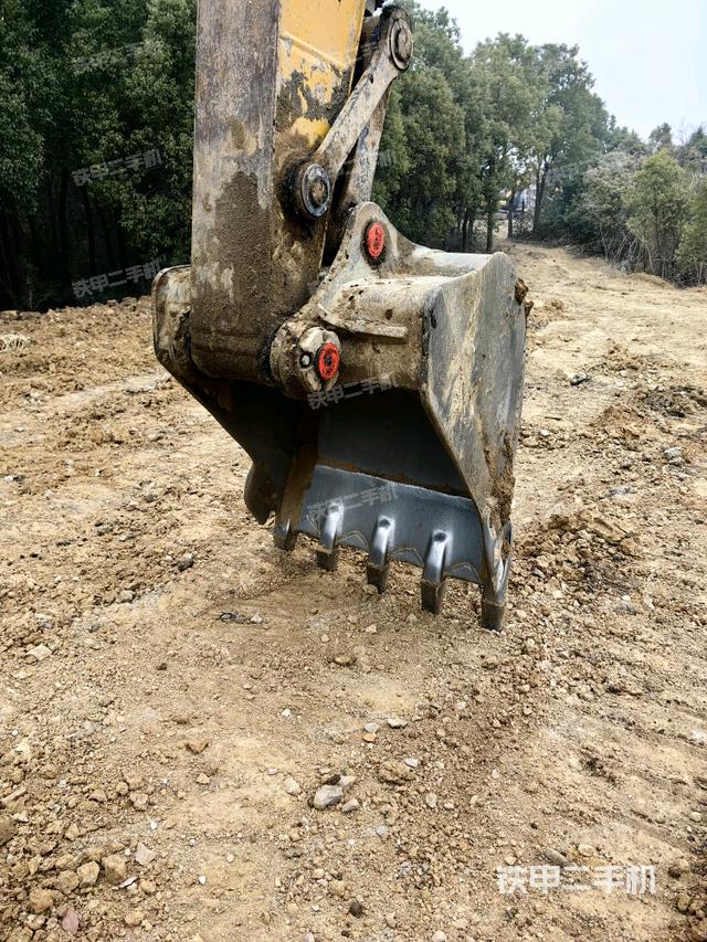 鏟斗45度（工作和回轉(zhuǎn)裝置）