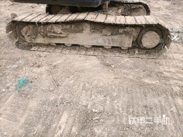 右側(cè)履帶整體?（行走機構）